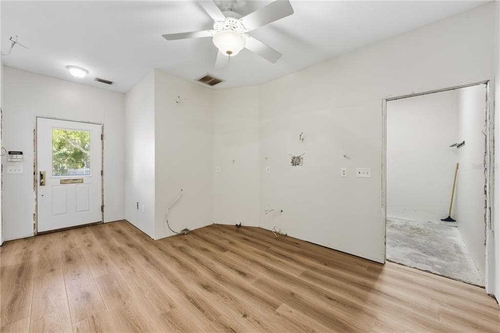 2305 RIVERVIEW BOULEVARD photo 24