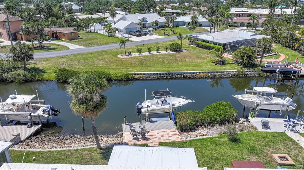120 VILLA DRIVE #120 3