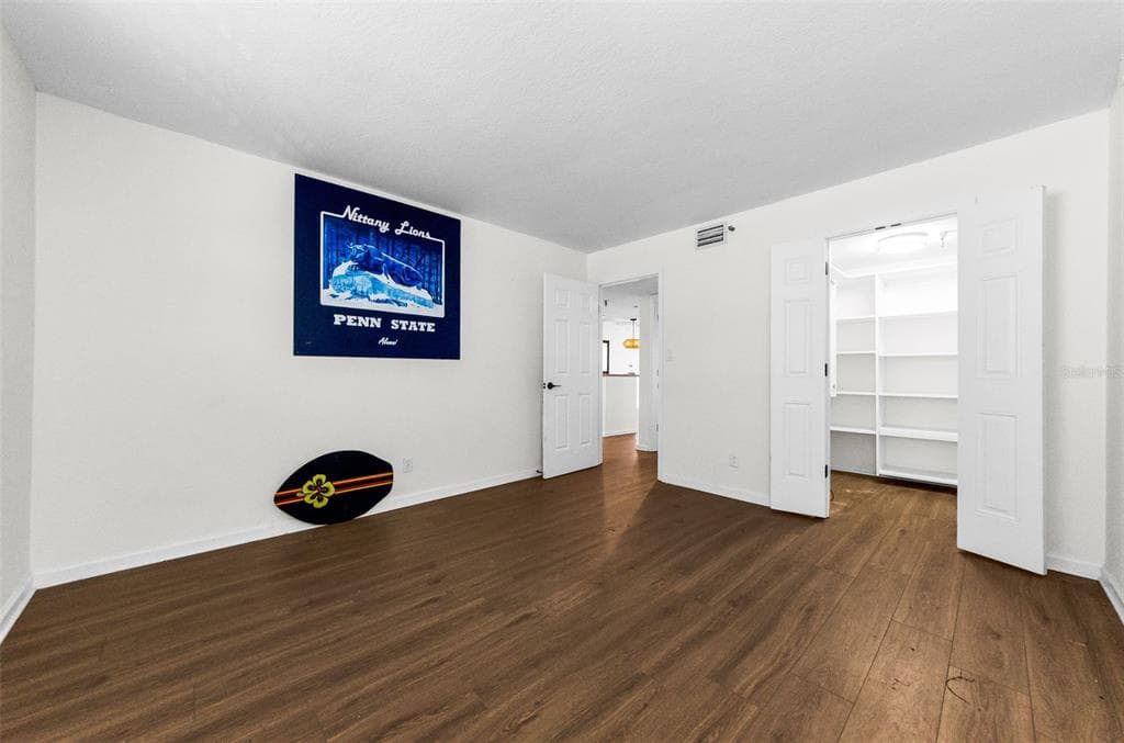 18201 GULF BOULEVARD 201 photo 12