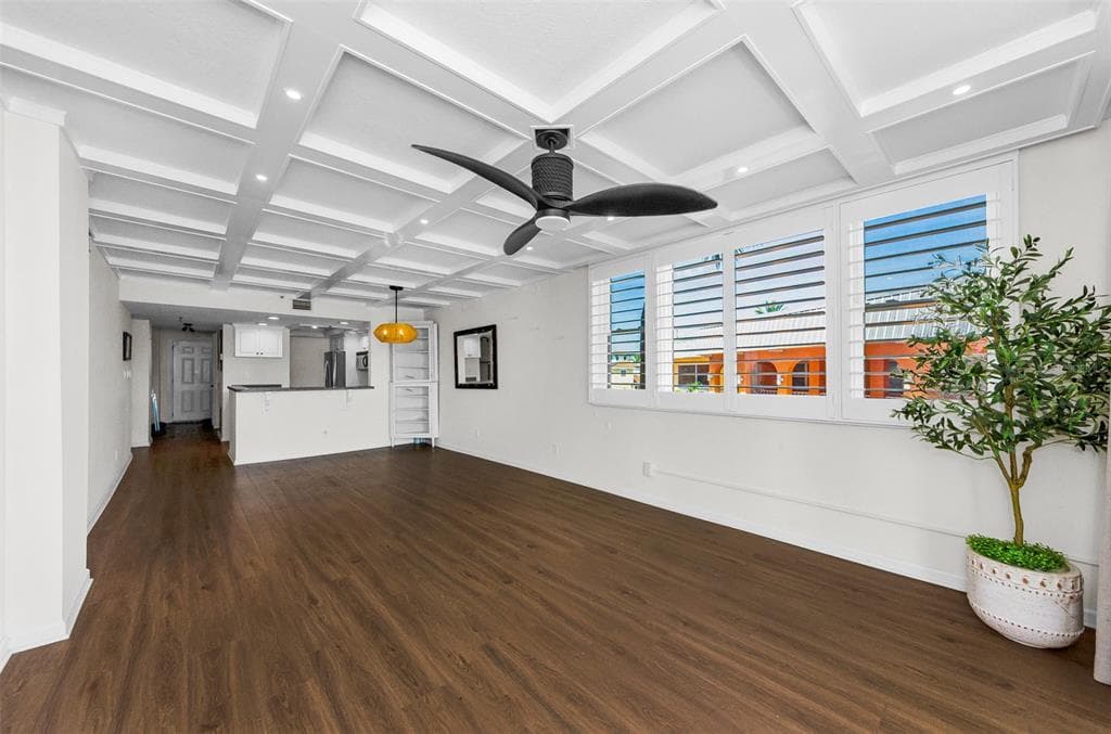 18201 GULF BOULEVARD #201 5