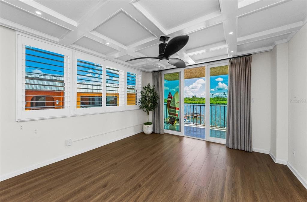 18201 GULF BOULEVARD #201 4
