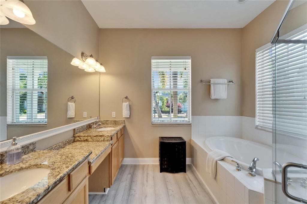 426 ISLEBAY DRIVE photo 19