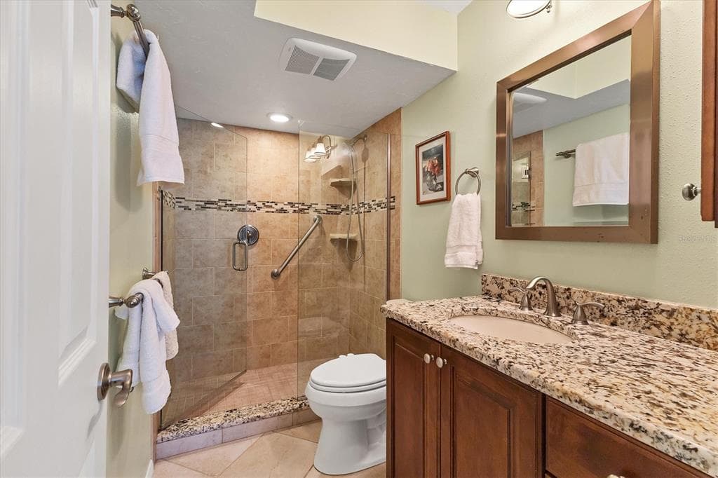 210 SANTA MARIA STREET 244 photo 23
