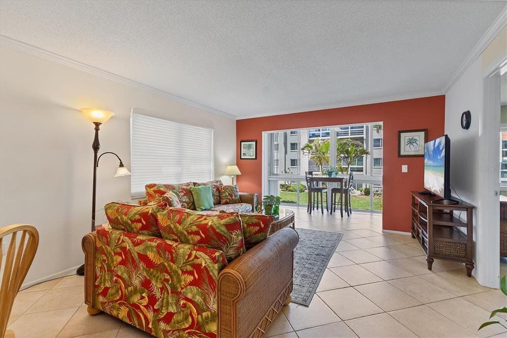 210 SANTA MARIA STREET 244 photo 10