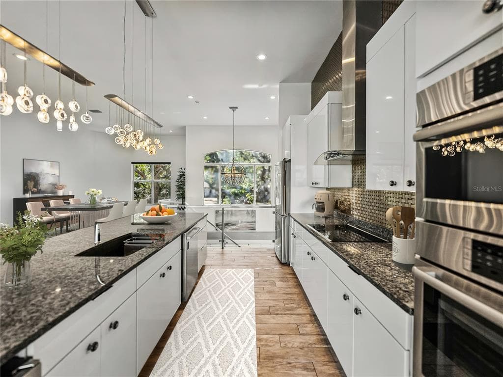 3484 SHORE DRIVE photo 14