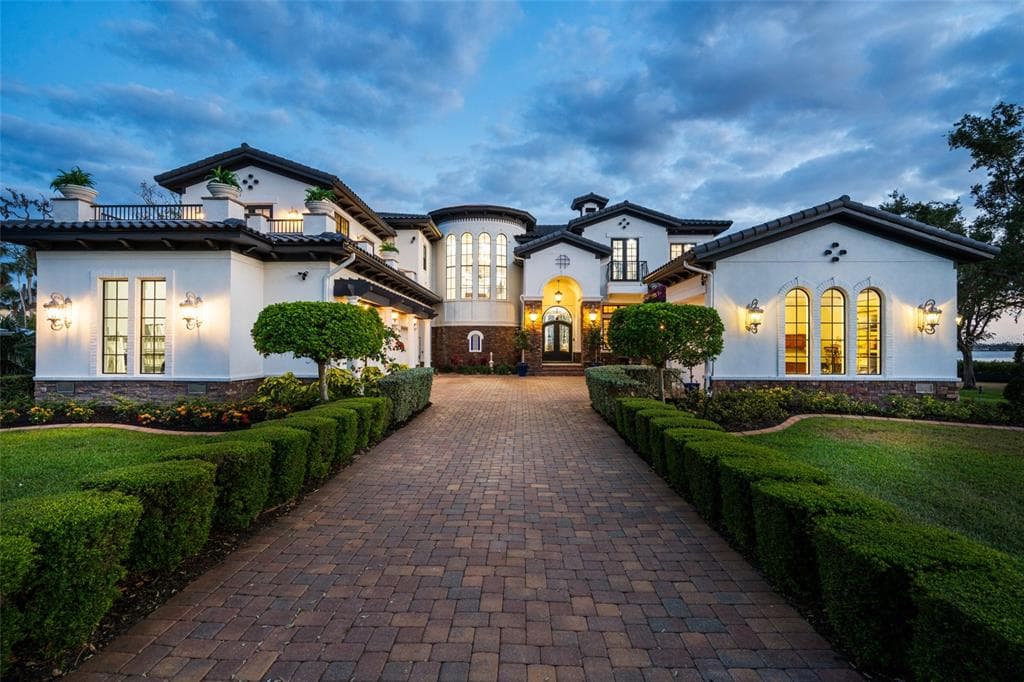 2107 4TH STREET COURT W 3