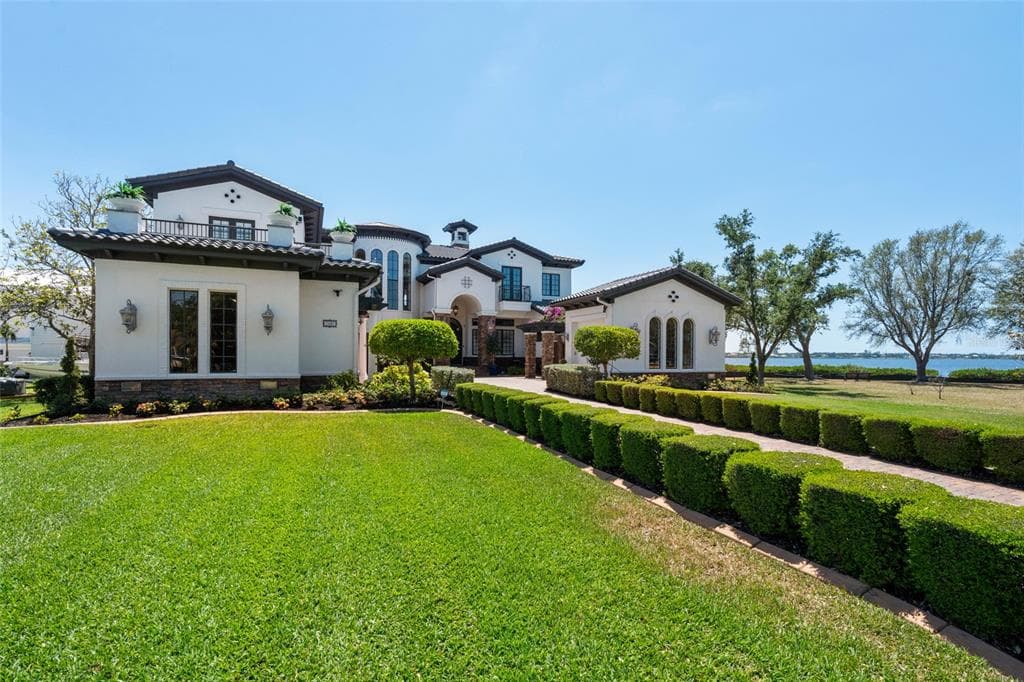 2107 4TH STREET COURT W 4