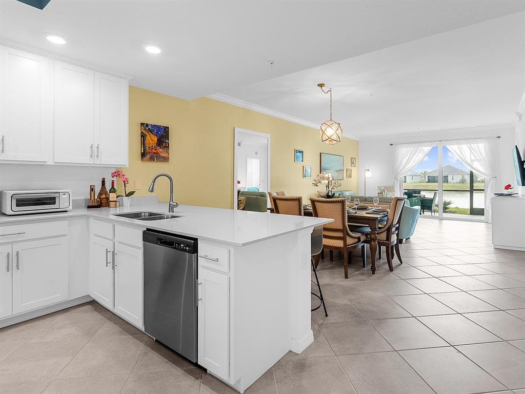 14214 HERITAGE LANDING BOULEVARD 817 photo 15