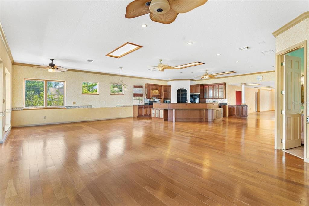 2400 N GRIFFIN DRIVE photo 17