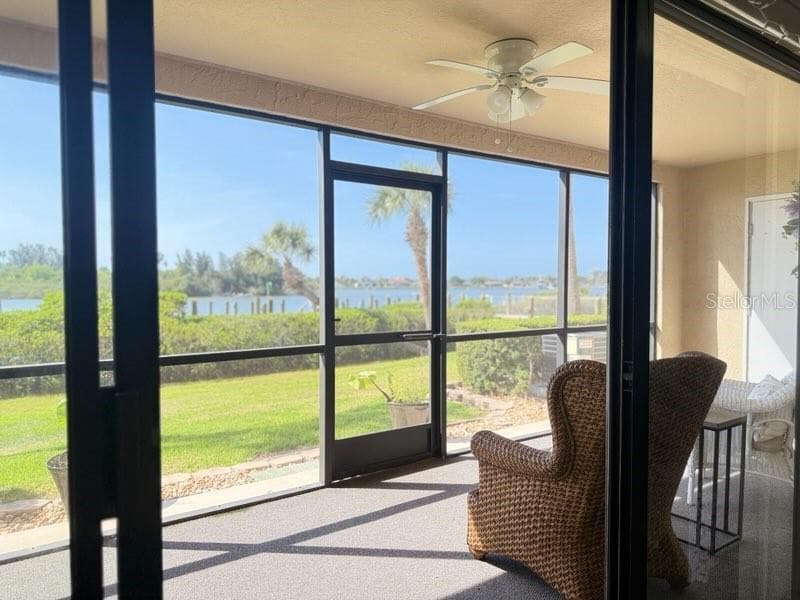 460 BOUCHELLE DRIVE #104 3