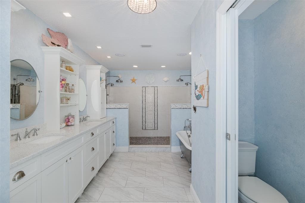 5040 WATERSIDE DRIVE photo 24