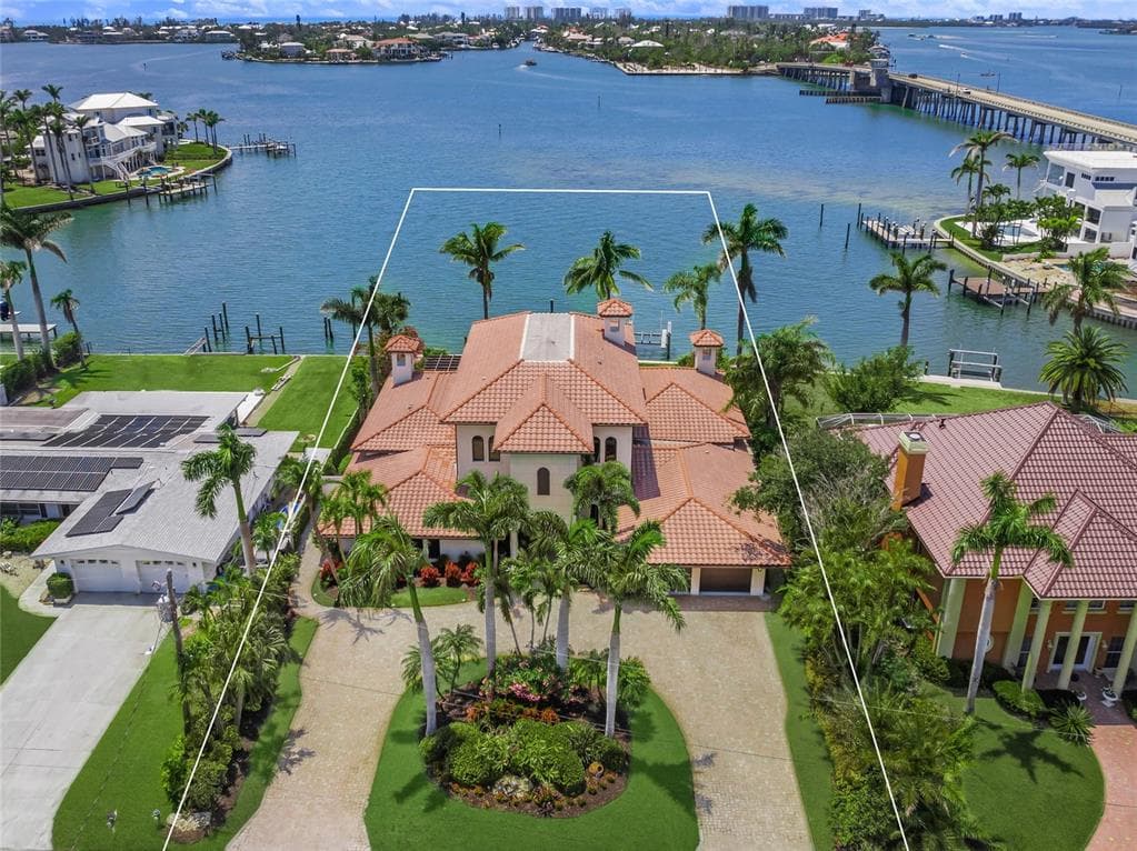 3576 SAN REMO TERRACE 1