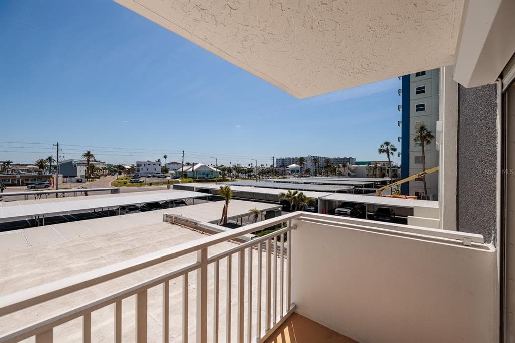 17408 GULF BOULEVARD 203 photo 21