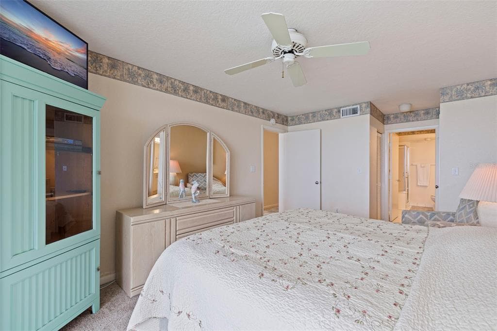 6105 BAHIA DEL MAR CIRCLE 683 photo 19