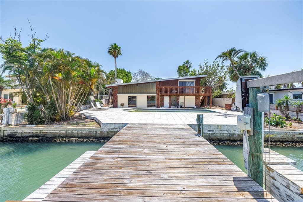 31 DOLPHIN DRIVE photo 25