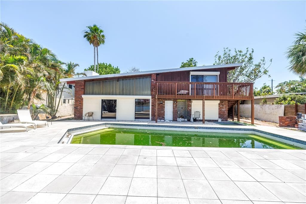 31 DOLPHIN DRIVE photo 21