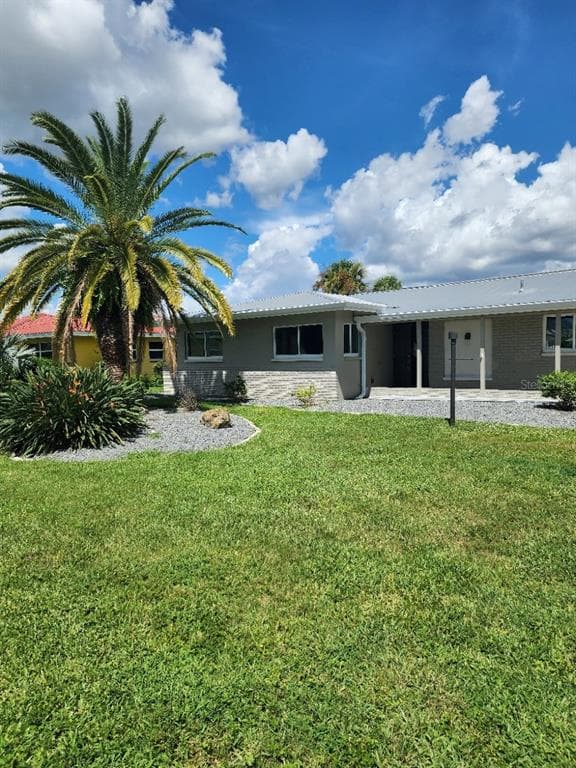 5325 COCOA COURT photo 1