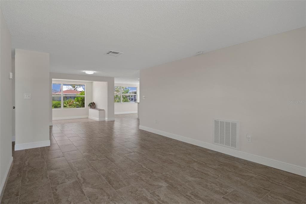 4937 DORY DRIVE photo 8