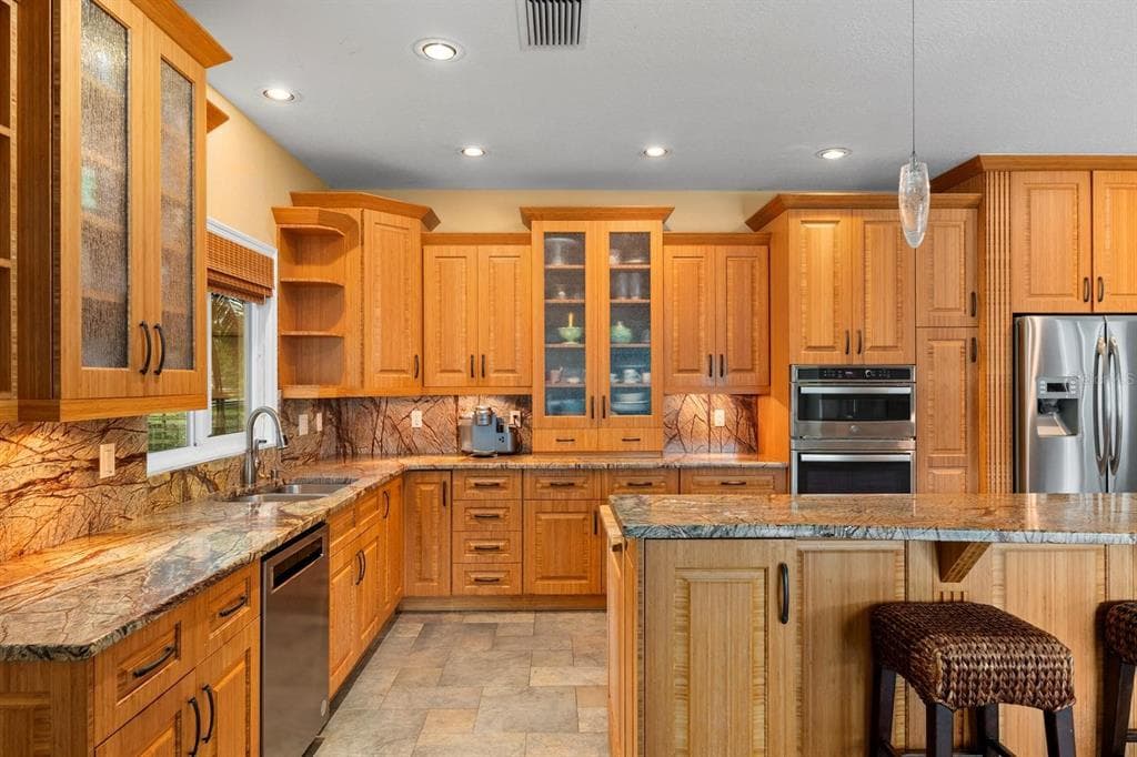 6915 215TH STREET E photo 8
