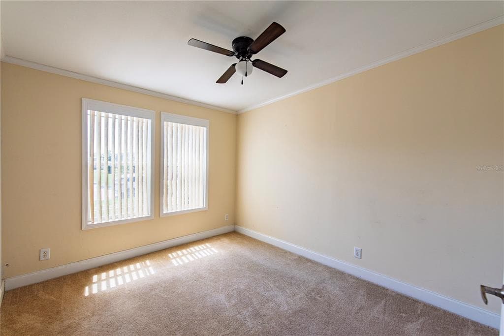 28 WINDMILL BOULEVARD photo 15