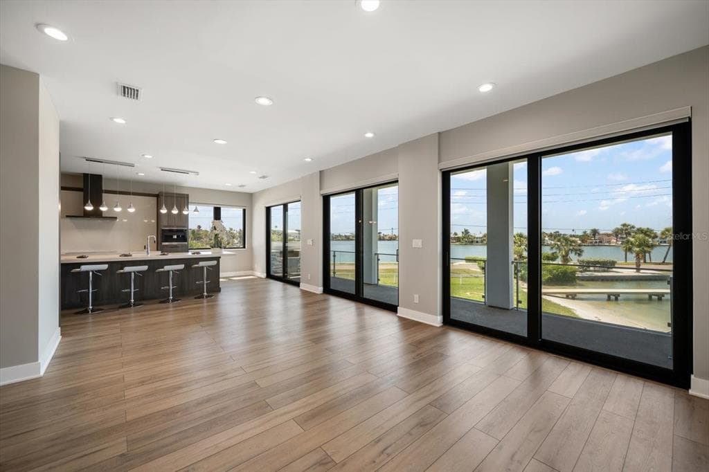 16047 REDINGTON DRIVE photo 14