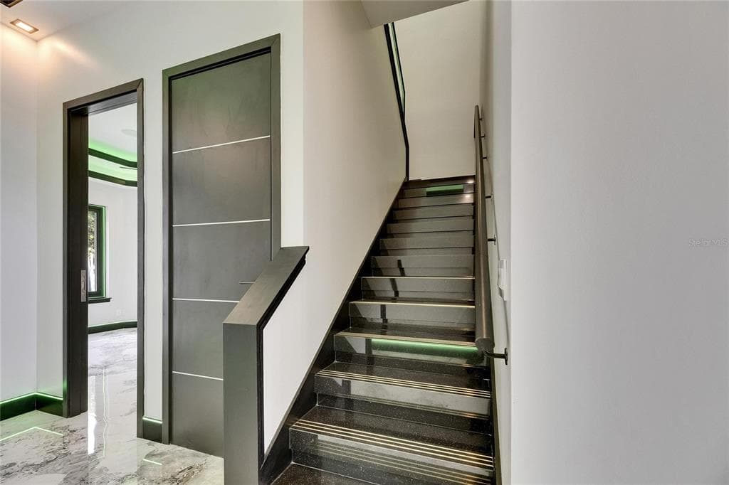 6526 SIMONE SHORES CIRCLE photo 7