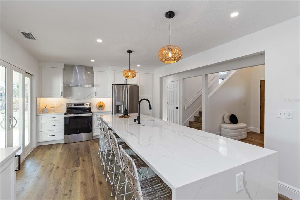 4506 17TH STREET W photo 14