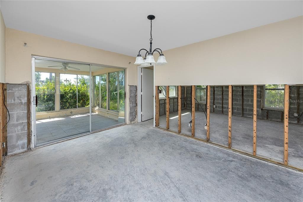 11465 7TH STREET E photo 14