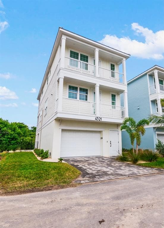 4321 MARINA VIEW WAY 3