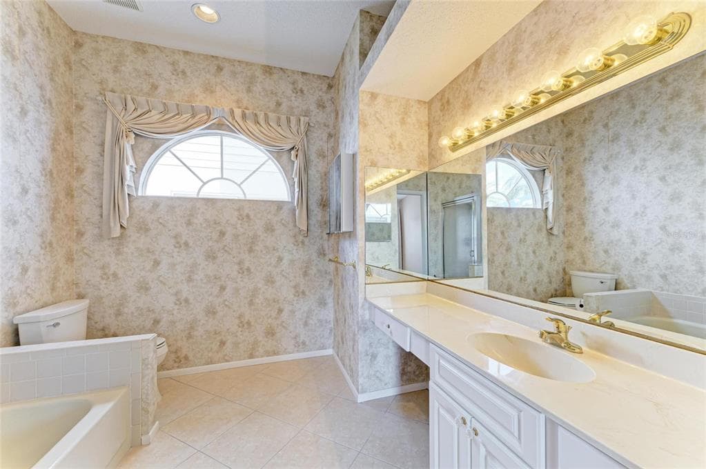 4227 PLACID DRIVE photo 24