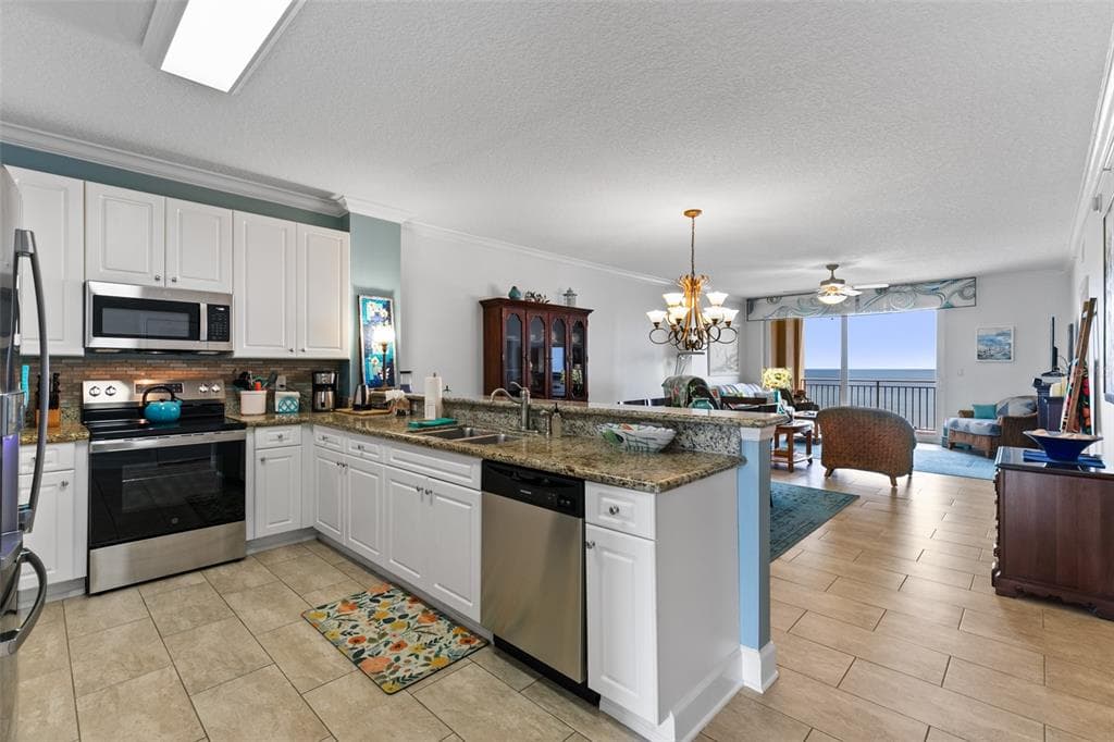 80 SURFVIEW DRIVE 707 photo 6