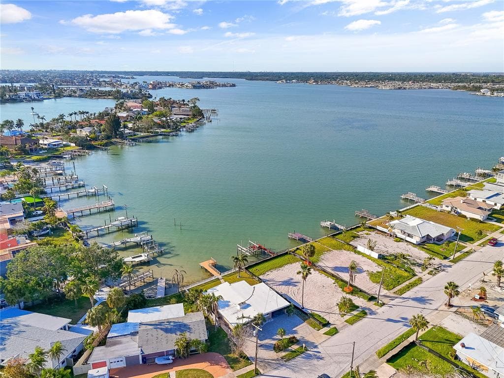 15305 HARBOR DRIVE photo 10