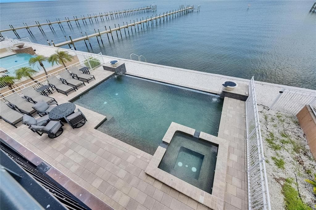 6418 BRIGHT BAY COURT photo 3