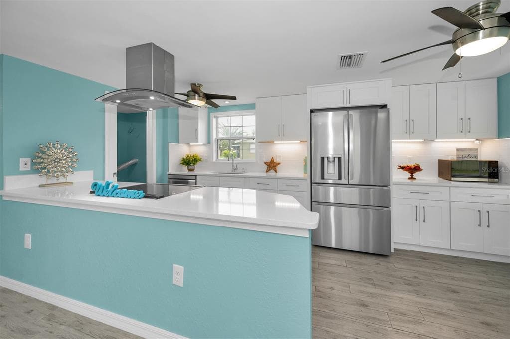 13232 CAROL DRIVE photo 17