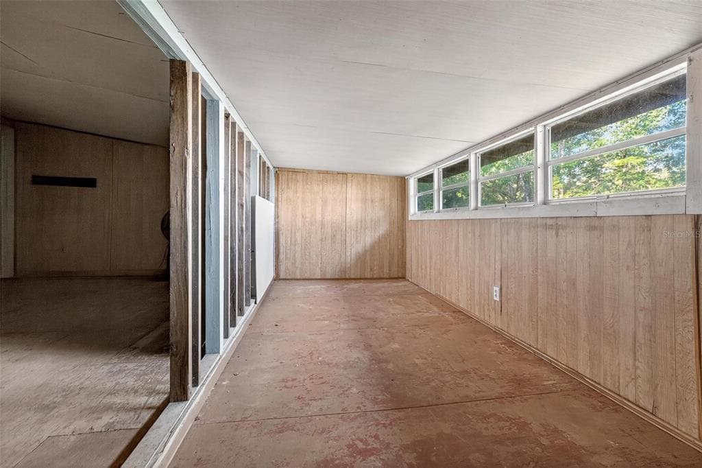 54544 BUCKHORN ROAD photo 12