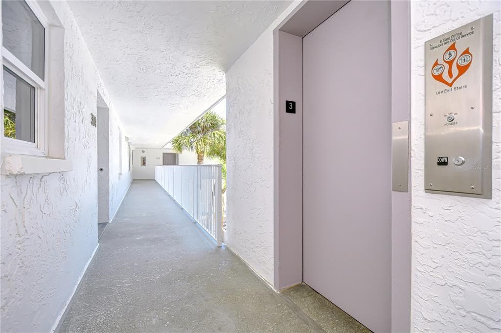 340 PINELLAS BAYWAY S #304 5