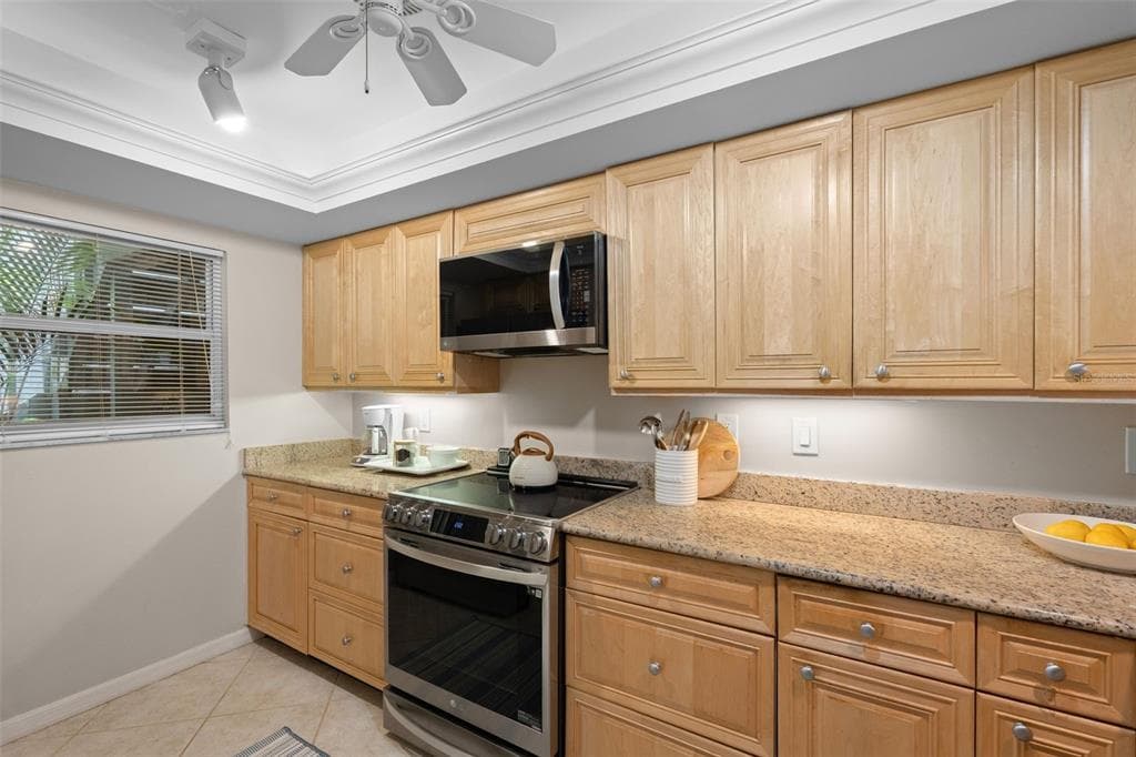 1269 DOCKSIDE PLACE #115 5