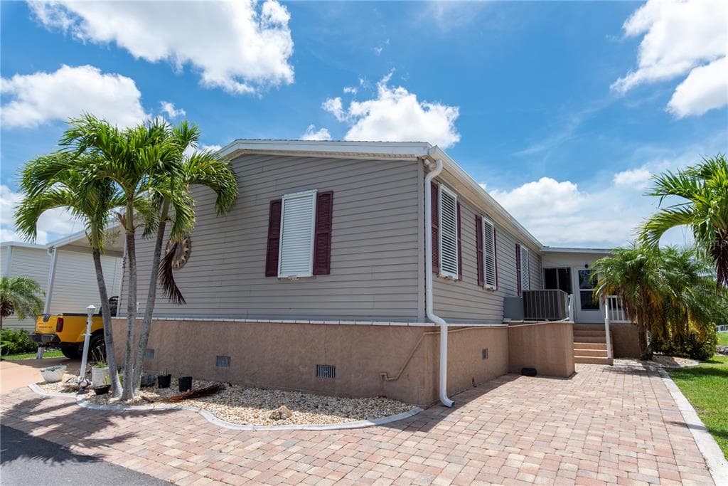53 ROTTERDAM DRIVE 2