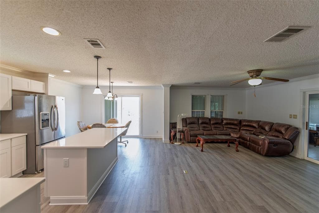 53 ROTTERDAM DRIVE photo 6