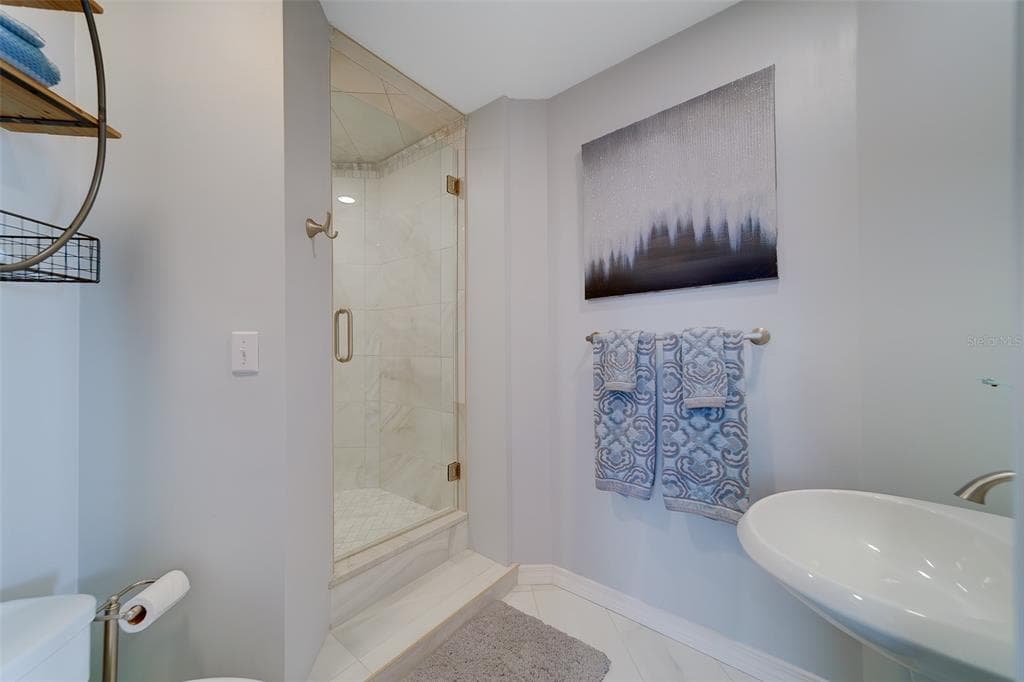 2 SEASIDE LANE 801 photo 18