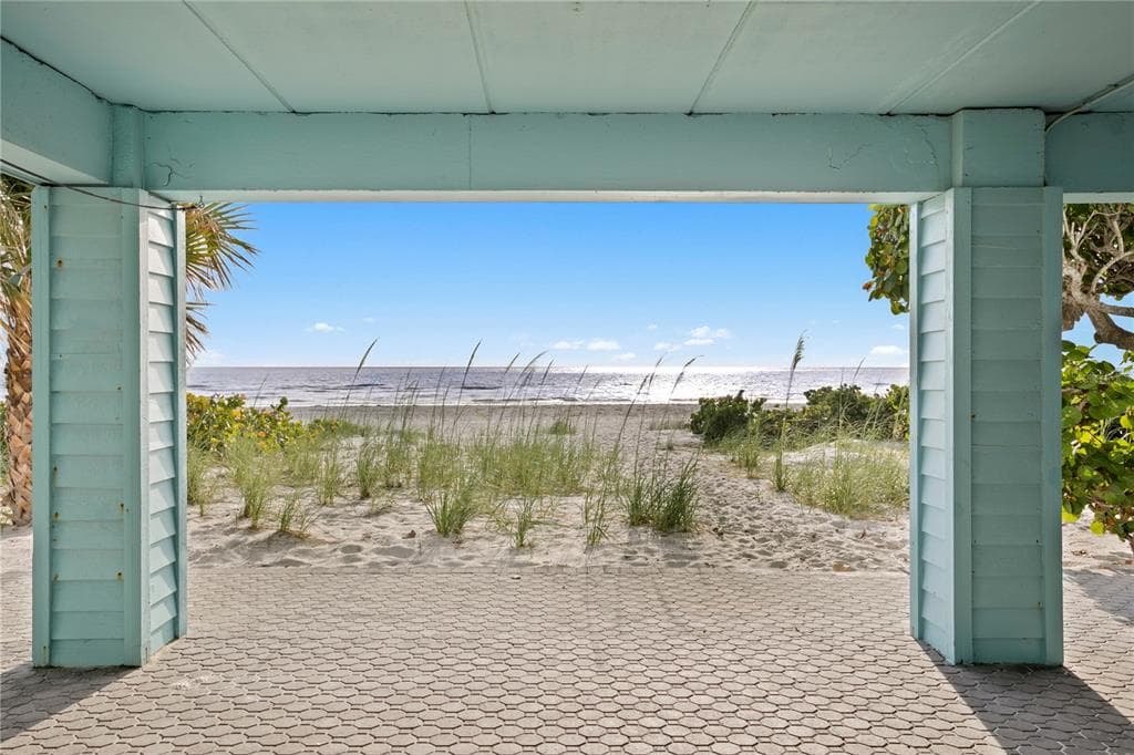 20060 GULF BOULEVARD 5