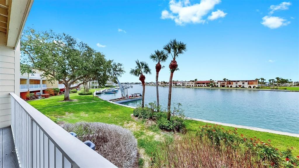 459 HAVEN POINT DRIVE 459 photo 15