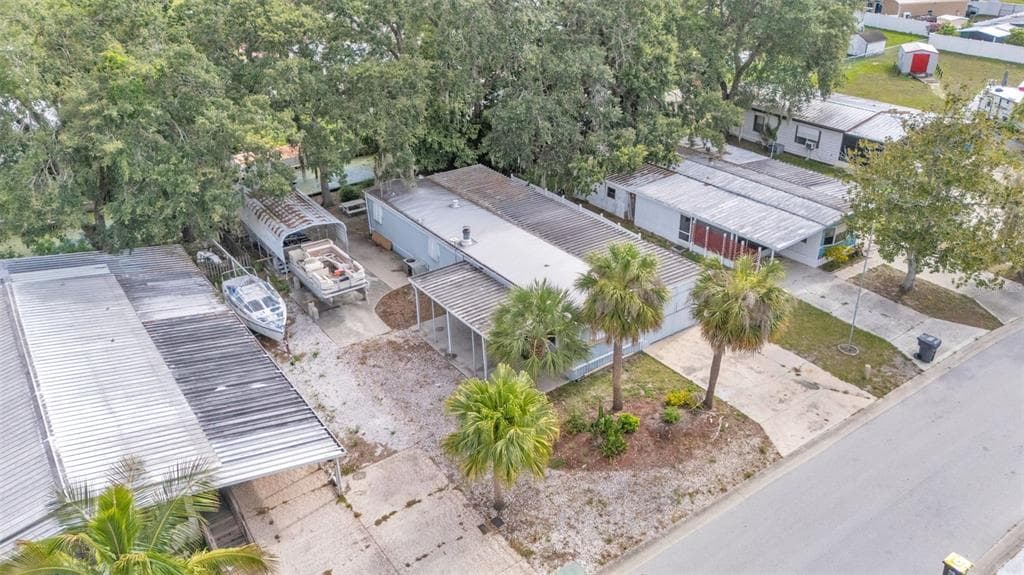2068 THELMA DRIVE photo 8