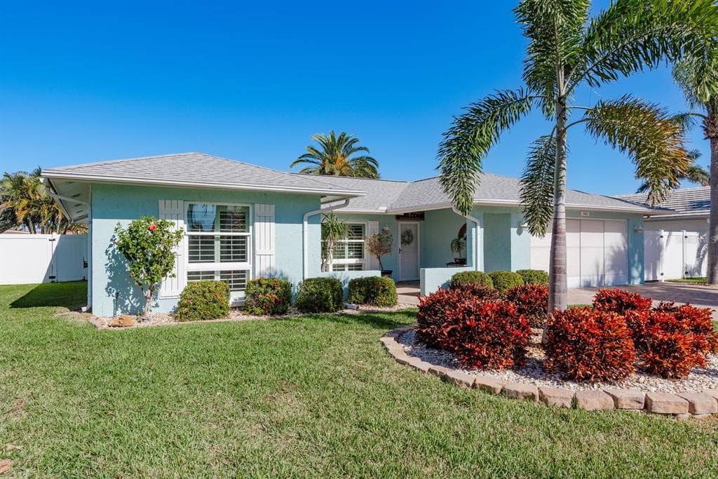3301 SEAWAY DRIVE 4