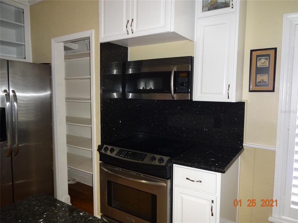 1144 DELANEY AVENUE 1144 photo 24