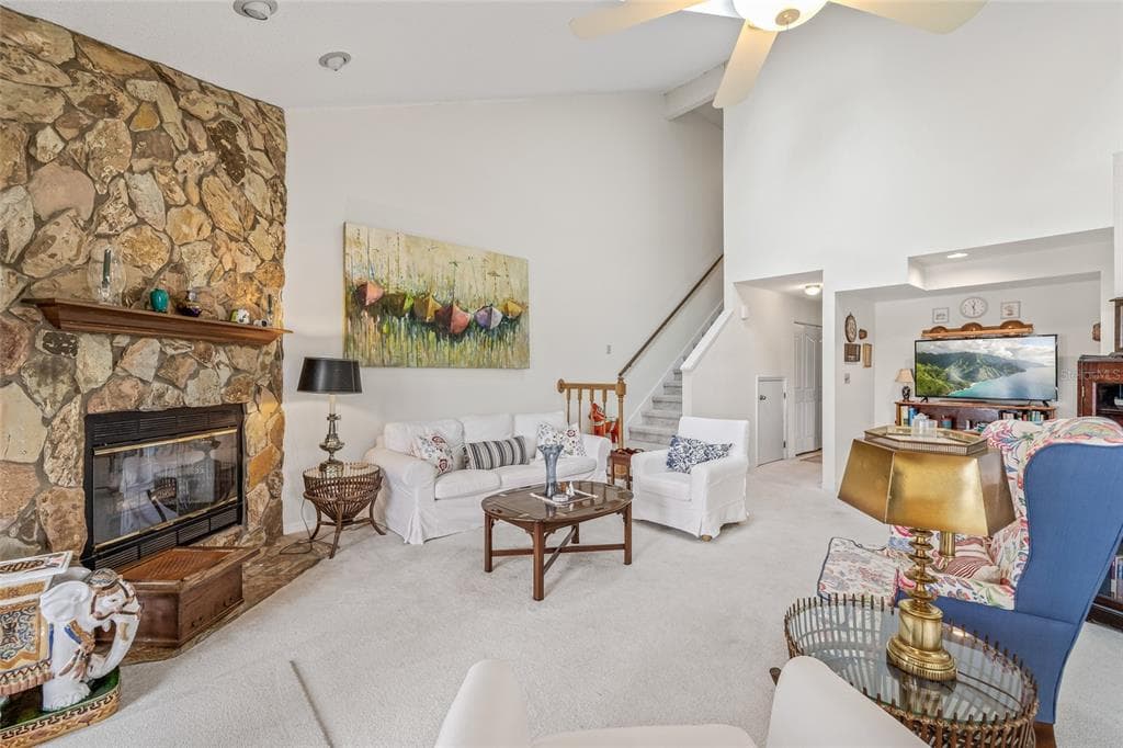 699 MALTA COURT NE photo 18