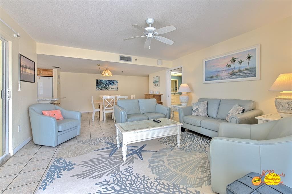 17450 GULF BOULEVARD 103 photo 12