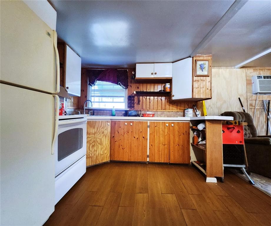 6975 EDGEWATER DRIVE photo 16