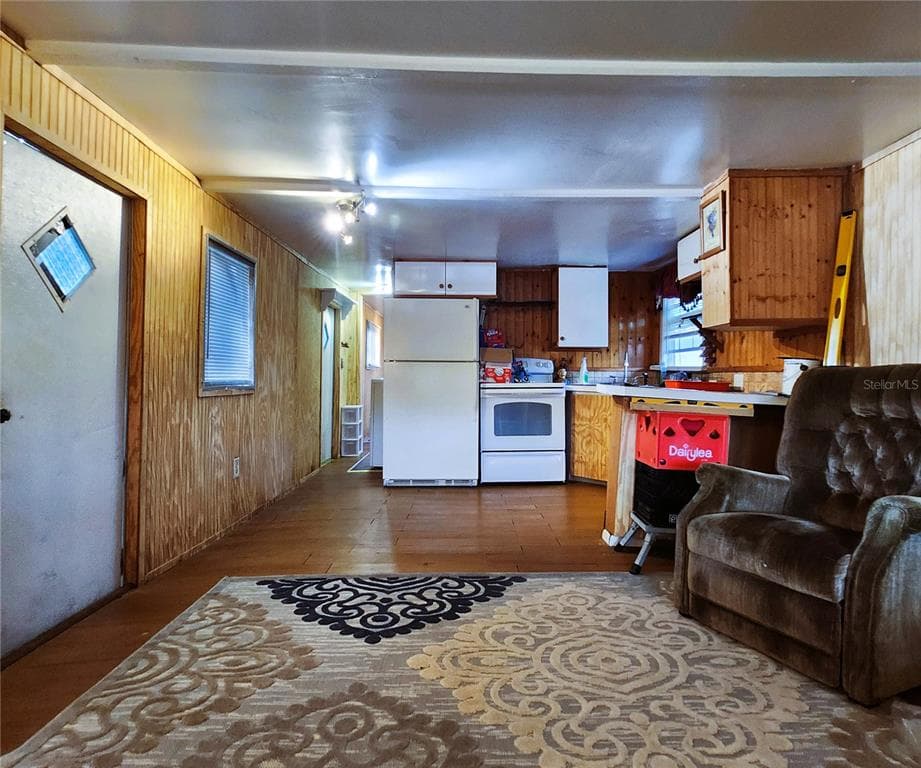 6975 EDGEWATER DRIVE photo 15