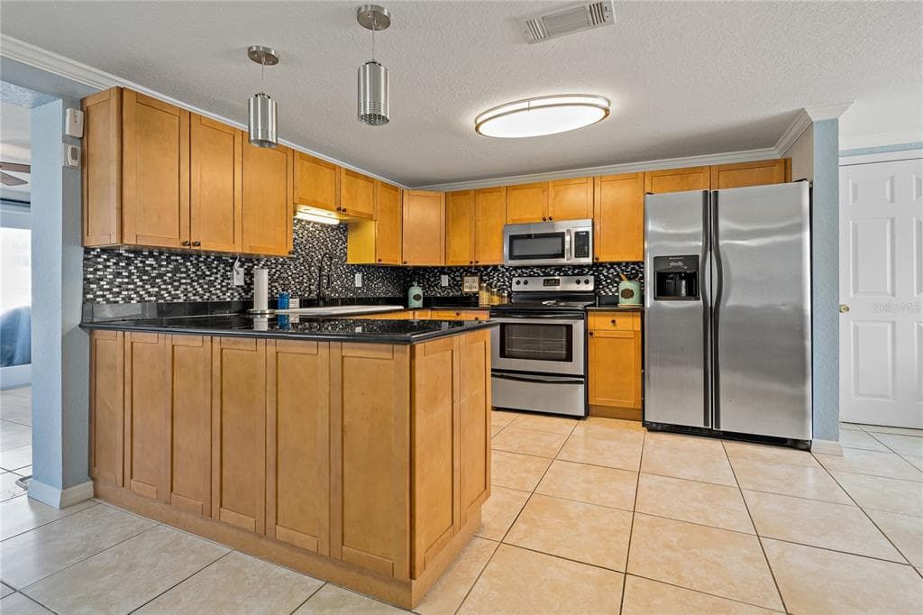 3823 SAIL DRIVE photo 17